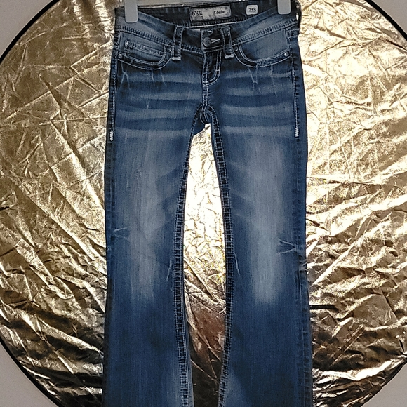 BKE Flare Jeans "Stella" - Picture 2 of 13